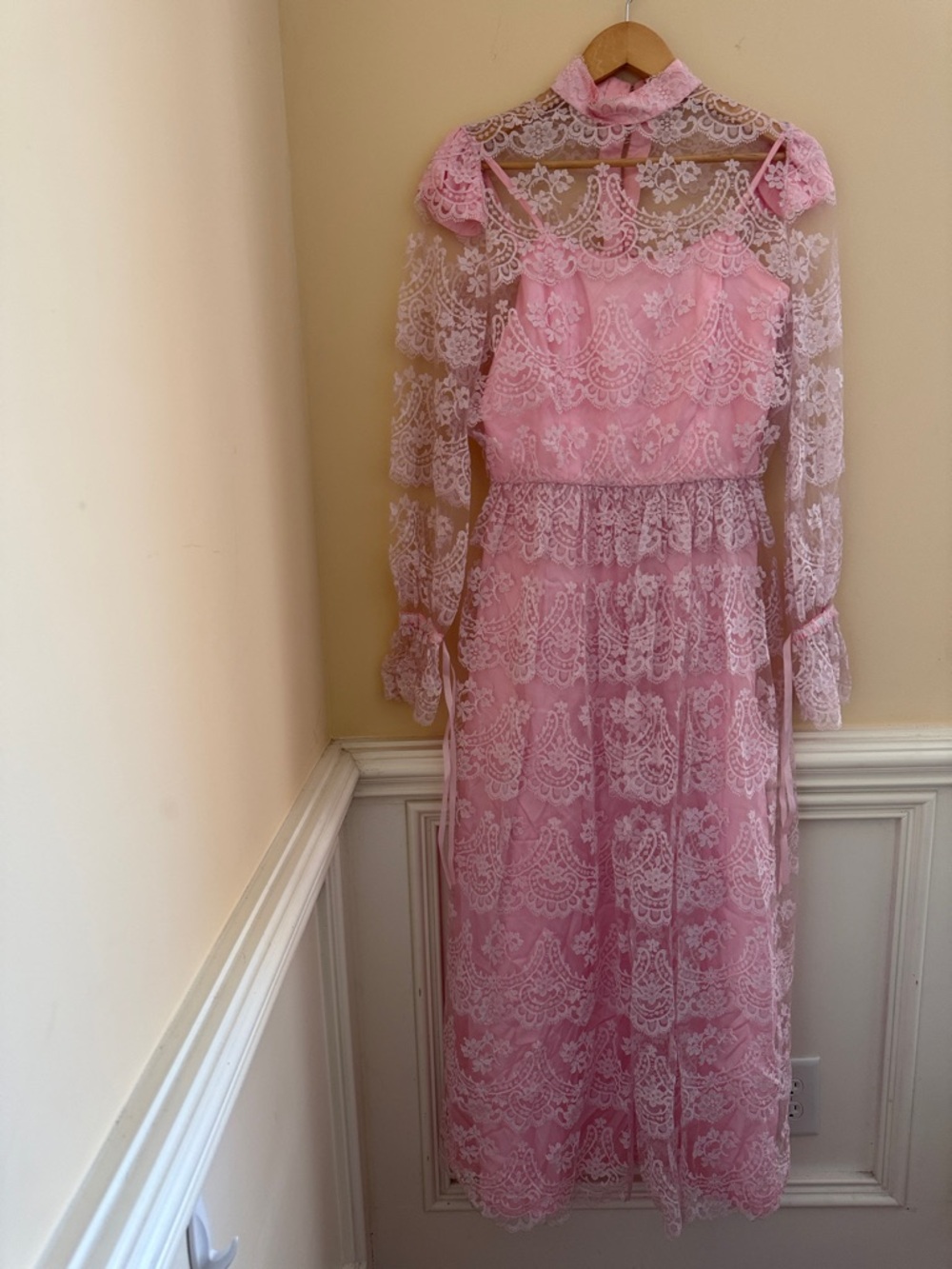 VTG 70s Sheer Pink Floral Victorian Revival High Neck Prairie Gown PTP 18" Sz S